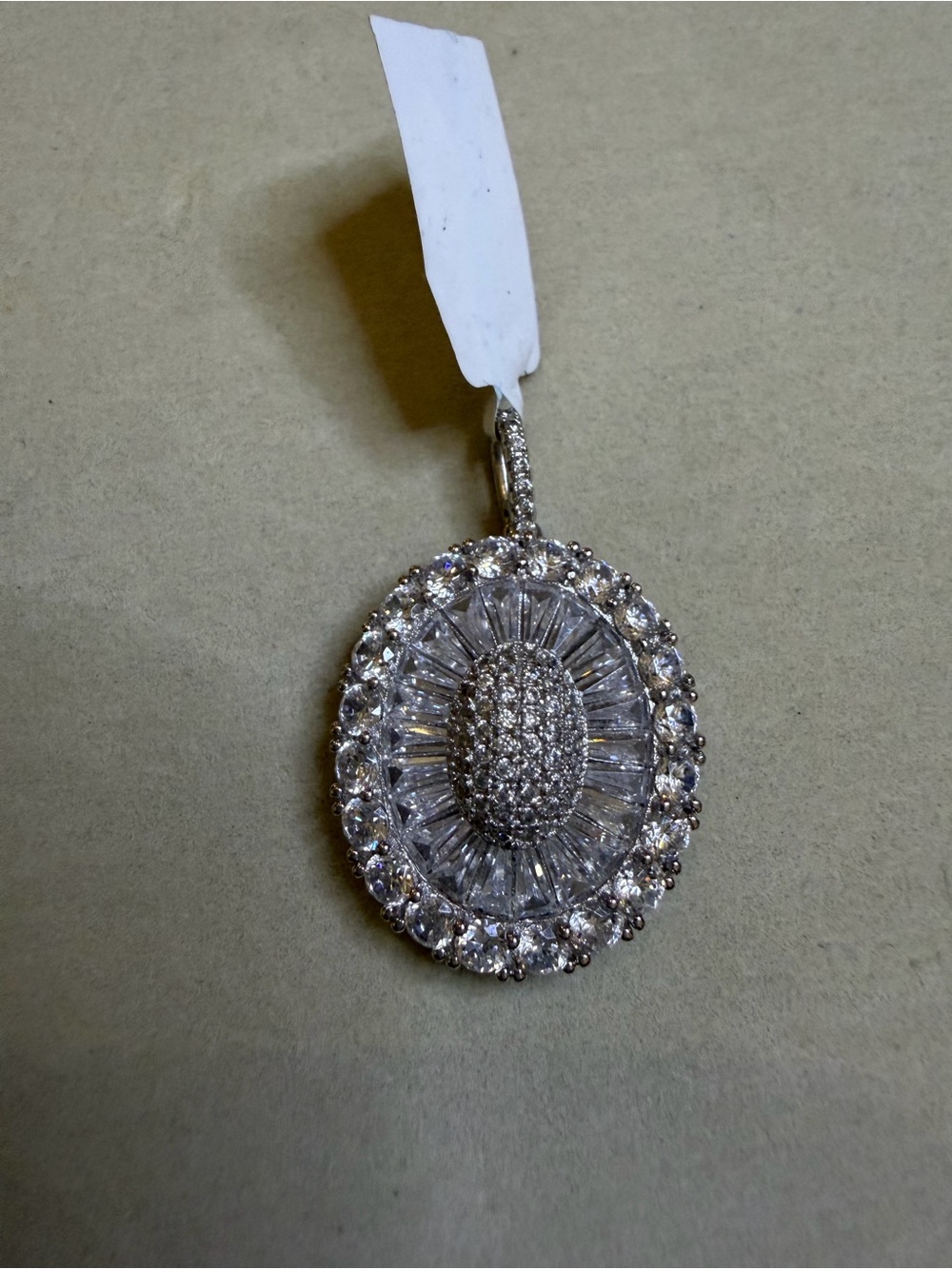 925 Sterling Silver Sparkling CZ Oval Pendant Necklace